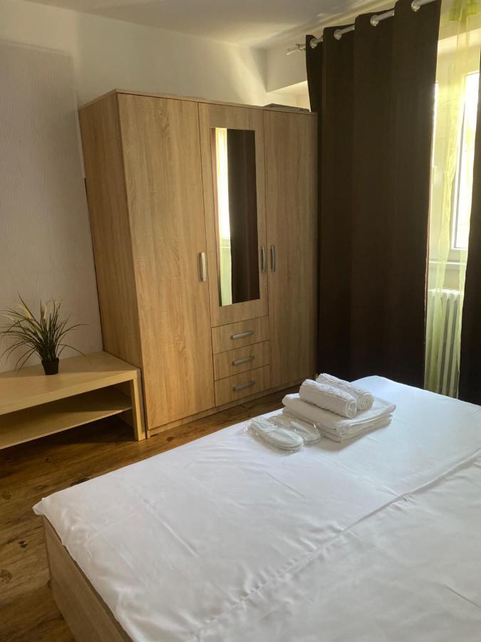 Ultracentral - Apartament Pe Calea Victoriei Bukurešť Exteriér fotografie